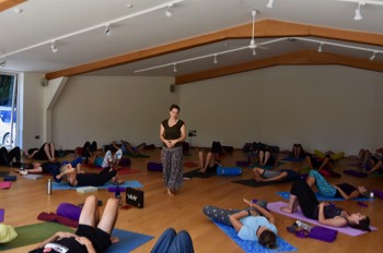  Restorative Yoga with Alice Chapman 